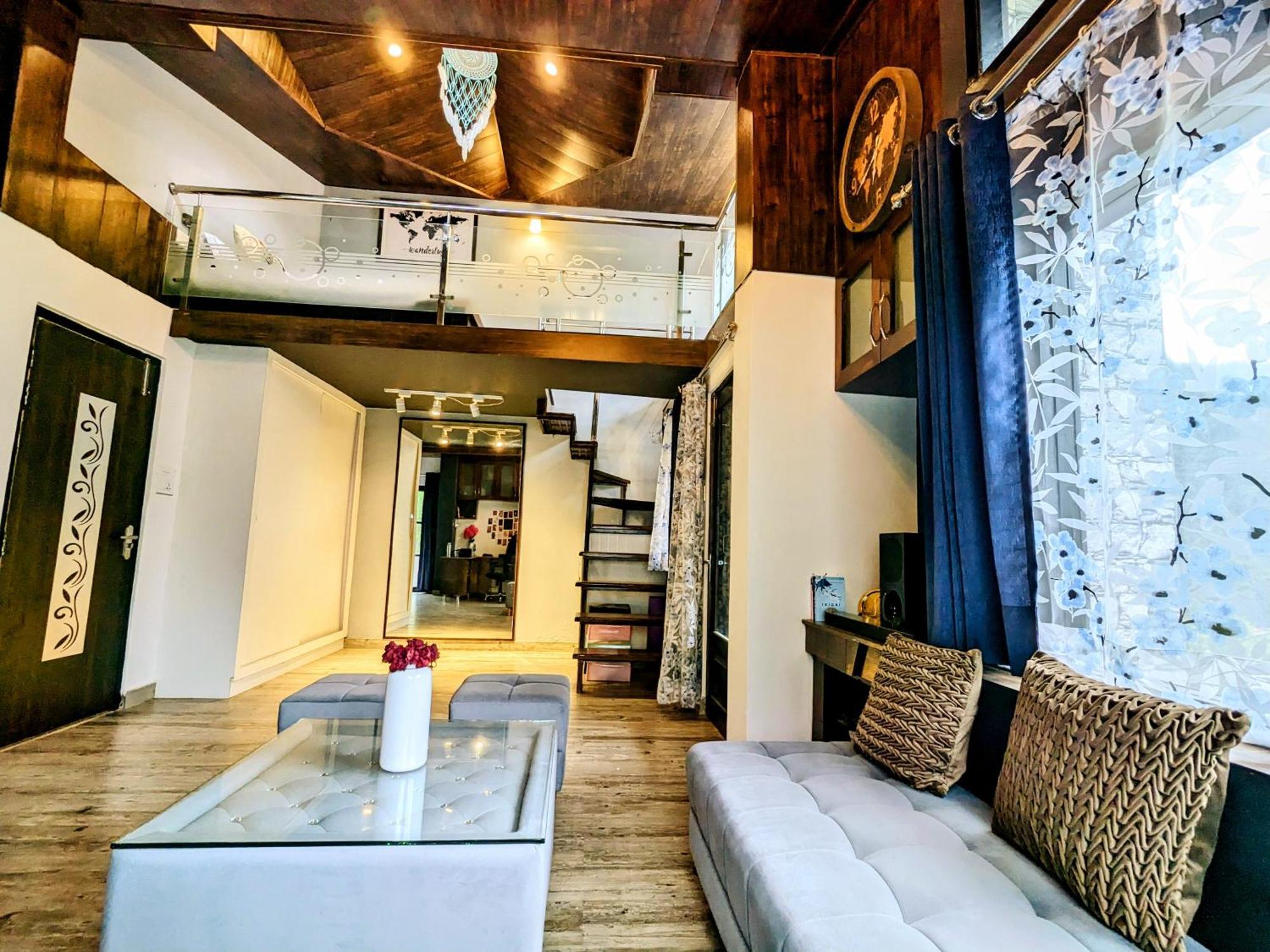 Kavi'S Vacation Homes - Sainj Bagian luar foto